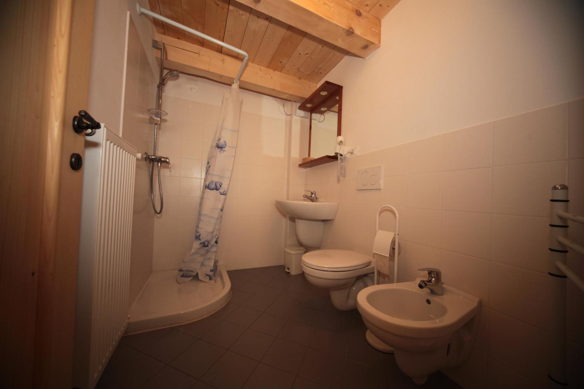 Albergo Diffuso Valcellina E Val Vajont In Erto Værelse billede