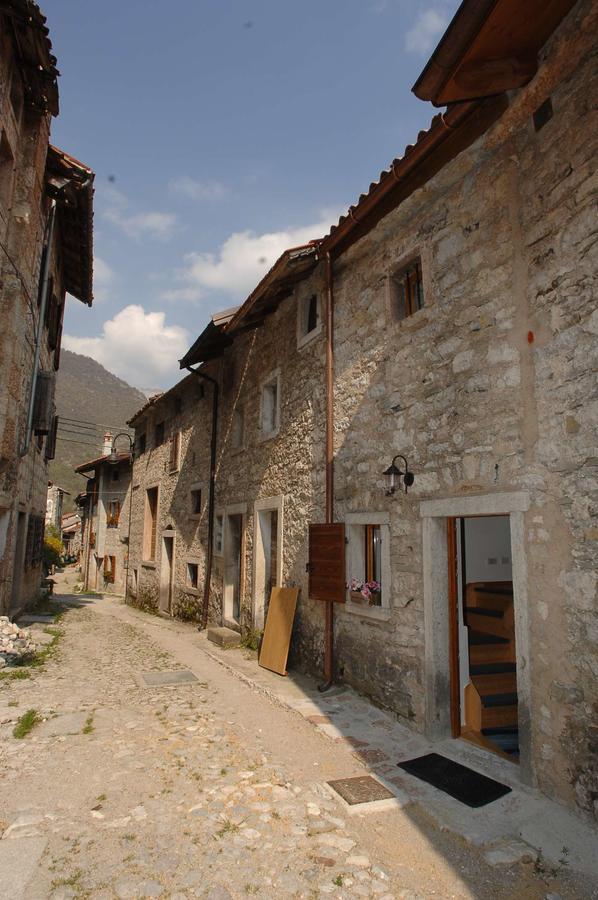 Albergo Diffuso Valcellina E Val Vajont In Erto Eksteriør billede